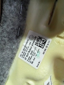 BOK ULOŽENÍ POHOVKA ZADNÍ SUPERB III 3V0885701AJ EVROPA ORIGINÁLNÍ