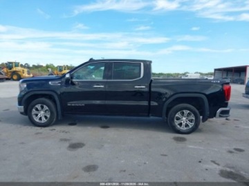  GMC Sierra 2025 GMC Sierra 1500 4WD Crew Cab 147 SLT 5.3 Benzyna 355KM, zdjęcie 1