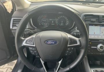Ford Mondeo V Sedan 1.5 EcoBoost 165KM 2019 Ford Mondeo 1.5 EcoBoost 165 KM skrz. manual. 6 bieg Titanium 1.5, zdjęcie 16
