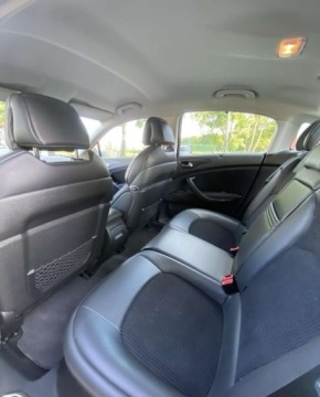 Citroen C5 III Sedan 3.0 V6 HDi Biturbo FAP 241KM 2011 Citroen C5 Citroen C5 III 3.0 HDi V6 Exclusive aut 3.0 Diesel 240KM, zdjęcie 2
