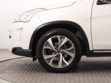Citroen C4 Aircross 1.8 HDi 150KM 2013 Citroen C4 Aircross 1.8 HDi, Skóra, Navi, Klima, zdjęcie 14