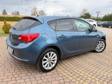Opel Astra J GTC 1.4 Turbo ECOTEC 140KM 2013 Opel Astra 1.4t 140KM Serwis Gotowy do jazdy 1.4 Benzyna 140KM, zdjęcie 19