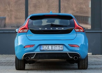 Volvo V40 II Cross Country 2.0 T3 DRIVE-E 152KM 2016 Volvo V40 Volvo V40 T3 RDesign 2.0 Benzyna 152KM, zdjęcie 36