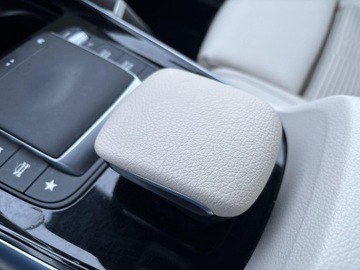 Mercedes GLB SUV 2.0 180d 116KM 2021 Mercedes-Benz GLB 180, zdjęcie 22