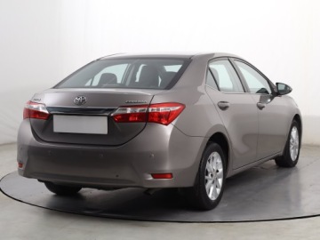 Toyota Corolla X Sedan Facelifting 1.6 Valvematic 132KM 2014 Toyota Corolla 1.6 Valvematic, Salon Polska, zdjęcie 4