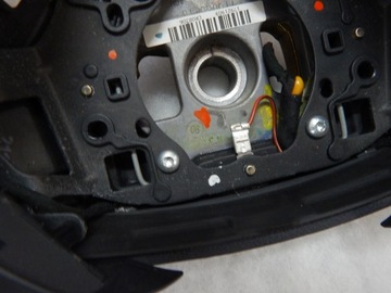 BMW E60 E61 - оригинальный руль 05-06