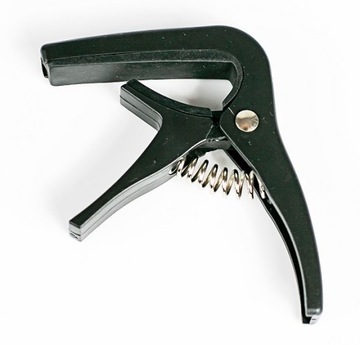 ВЕШАЛКА ДЛЯ СТРУН УКУЛЕЛЕ + НАКЛЕЙКА + КАПОДАСТР