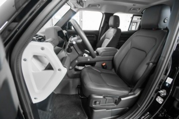Land Rover Defender IV (L663) Hard Top 90 3.0D R6 250KM 2025 Land Rover Defender 110 3.0D 250KM S. Gwarancja., zdjęcie 25