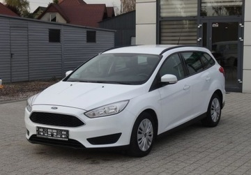 Ford Focus III Kombi Facelifting 1.0 EcoBoost 100KM 2015 Ford Focus 1.0BENZ Bezwypoadkowy Oplacony Super Stan Benzyna 100KM, zdjęcie 5
