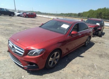 Mercedes Klasa E W213 2018 Mercedes-Benz Klasa E 2018, 2.0L, RWD, od ubez..., zdjęcie 1