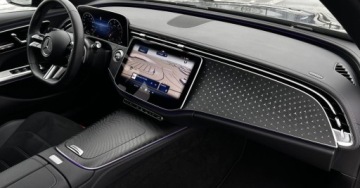 Mercedes Klasa E W214 Sedan 2.0 220d 197KM 2025 Mercedes-Benz Klasa E Salon PL 4Matic AMG Line Kamera 360 Digital Light Gw, zdjęcie 22