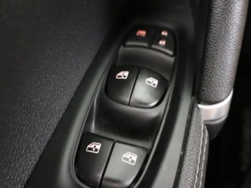 Nissan Qashqai II Crossover Facelifting 1.2 DiG-T 115KM 2018 Nissan Qashqai 1.2 DIG-T, Skóra, Navi, Klima, zdjęcie 16