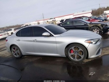 Alfa Romeo Giulia II Sedan 2.0 TBi 280KM 2017 Alfa Romeo Giulia 2017 Alfa Romeo Giulia AWD 2.0 Benzyna 280KM, zdjęcie 8