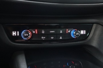 Opel Insignia II Country Tourer 1.6 Turbo 200KM 2019 Opel Insignia 1.6 Turbo, Salon Polska, Serwis ASO, zdjęcie 15