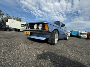 BMW Seria 3 E21 Coupe 323 i 143KM 1981 BMW 3 (E21) 323 i 143 KM, zdjęcie 12