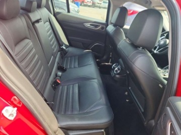 Alfa Romeo Giulia II Sedan 2.0 TBi 280KM 2019 Alfa Romeo Giulia 2019 ALFA ROMEO GIULIA TI 2.0 Benzyna 280KM, zdjęcie 9