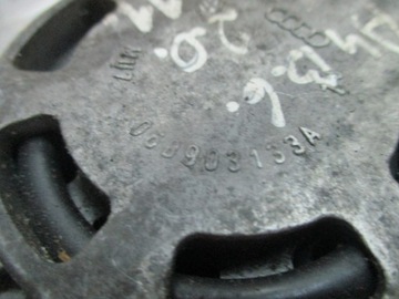 НАТЯЖИТЕЛЬ РЕМНЯ AUDI A4 B6 2.0 06B903133A