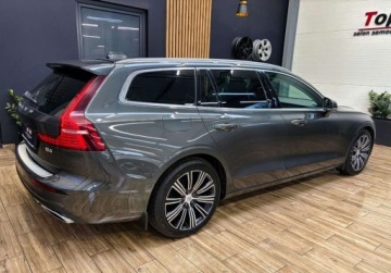 Volvo V60 II  2020 Volvo V60 B4 197KM INSCRIPTION BLIS navi BEZWYPADKOWY automat, zdjęcie 6