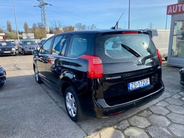 Peugeot 5008 I Minivan 2.0 HDi FAP 150KM 2013 Peugeot 5008 7- Osobowy 2.0 Diesel 150KM, zdjęcie 23