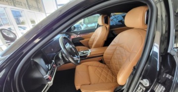 BMW Seria 7 G70 2023 BMW Seria 7 Salon Polska Radary automatyczne drzwi wszystkie pakiety Mpro, zdjęcie 5