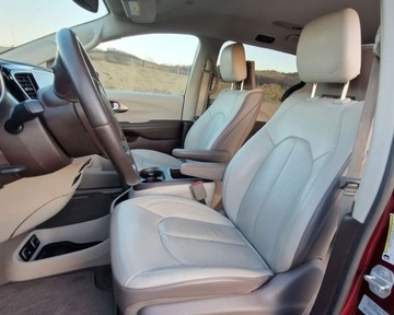 Chrysler Pacifica II 3.6 V6 291KM 2017 Chrysler Pacifica V6 291KM NaviPL El.DrzwiKlapa Kamera 3.6 Benzyna 291KM, zdjęcie 7