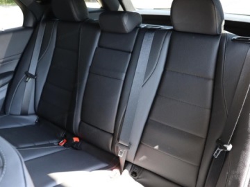 Mercedes GLE V167 SUV Facelifting 2.0 300d 269KM 2026 MERCEDES-BENZ GLE 300 d 4-Matic AMG Line 2.0 (269KM) 2026, zdjęcie 13