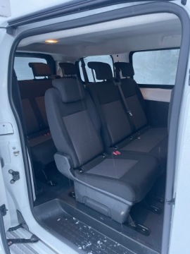 Opel Vivaro C Kombi Long 1.5 120KM 2021 Opel Vivaro HDI-120 Klima 9-osobowy Android/Apple Serwis ASO F-vat 23% 2021, zdjęcie 3