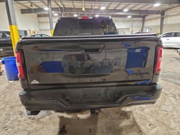  RAM 1500 Tradesman 2025 3.6 Benzyna 305KM, zdjęcie 2