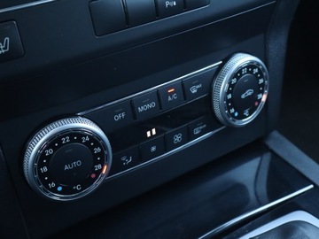 Mercedes GLK Off-roader 2.1 220 CDI BlueEFFICIENCY 170KM 2010 Mercedes GLK 220 CDI, Salon Polska, 167 KM, 4X4, zdjęcie 15