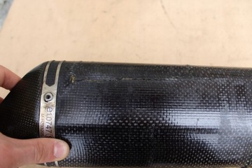 ГЛУШИТЕЛЬ AKRAPOVIC ПРАВЫЙ YAMAHA R1 RN22