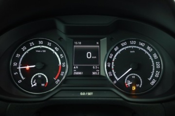 Skoda Octavia III RS Kombi 2.0 TDI 184KM 2014 Skoda Octavia 2.0 TDI, 181 KM, DSG, Skóra, Navi, zdjęcie 7