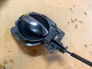 CITROEN C2 ZÁMEK DVEŘE PRAVÝ PŘEDNÍ 4PIN KLIKA