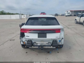 Audi Q8 2021 Audi Q8 Prestige 55 Tfsi Quattro Tiptronic 2021 3.0l 3.0 Benzyna 335KM, zdjęcie 4