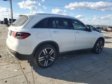 Mercedes GLC C253 2021 Mercedes-Benz GLC 300 4Matic 2021 2.0l 2.0 Benzyna 255KM, zdjęcie 3