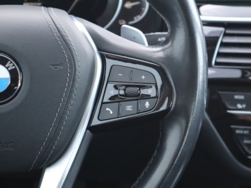 BMW Seria 5 G30-G31 Limuzyna 530e iPerformance 252KM 2019 BMW 5 530e iPerformance, 1. Właściciel, zdjęcie 21