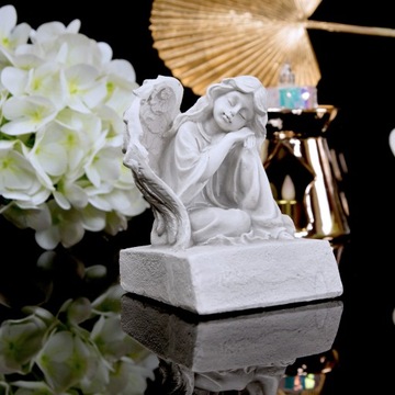 ANIOŁEK ŚPIĄCY dekoracja UPOMINEK prezent figurka gipsowa KOMUNIA szary