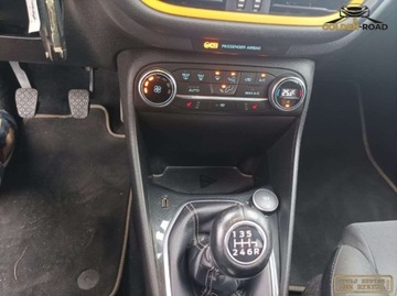 Ford Fiesta VIII Hatchback 3d 1.0 EcoBoost 125KM 2018 Ford Fiesta 1,0 ecoboost 125KM ACTIVE navi kamera alu led oplacona Benzyna, zdjęcie 14