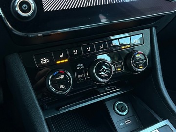 Skoda Superb III Kombi Facelifting 1.5 TSI 150KM 2022 Skoda Superb 1.5TSI 150KM Ambition DSG l Salon Pol, zdjęcie 22