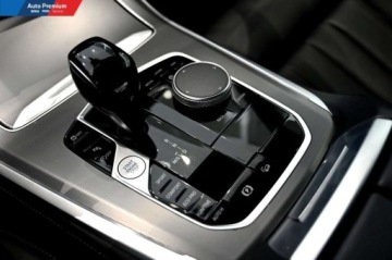 BMW X5 G05 SUV 2.0 25d 231KM 2021 BMW X5 xDrive25dFV23M Pakiet sportowyLED Fog LightAdaptacyjne podwozie M, zdjęcie 8