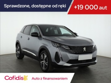 Peugeot 3008 II Crossover Facelifting  1.2 PureTech 130KM 2023 Peugeot 3008 1.2 PureTech, Salon Polska