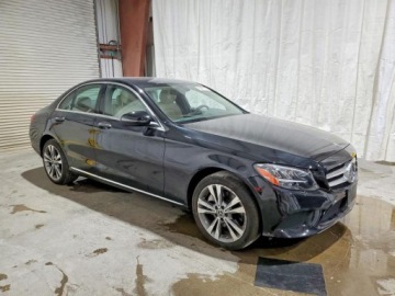 Mercedes Klasa C W206 2021 Mercedes-Benz Klasa C 300 4matic 2021 2.0 Benzyna 255KM, zdjęcie 4