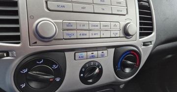 Hyundai i20 I Hatchback 5d 1.2 DOHC 78KM 2011 Hyundai i20 Oplacony do rejestracji serwisowany 2 kpl. Kol. 1.2 Benzyna, zdjęcie 31