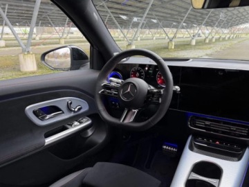 Mercedes GLB 2026 MERCEDES-BENZ GLB 250+ EQ AMG Line Suv (272 KM) 2026, zdjęcie 4