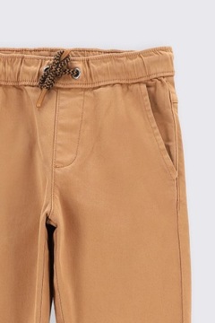 Брюки из ткани Coccodrillo ZC2119101BAB Бежевые Regular Fit