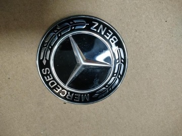 MERCEDES EMLEMAT MASKI CZARNY