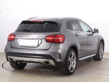 Mercedes GLA I Off-roader 2.0 220 184KM 2017 Mercedes GLA GLA 220 4MATIC, Salon Polska, 4X4, zdjęcie 4