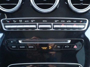 Mercedes GLC C253 SUV 2.0 250 211KM 2015 Mercedes GLC GLC 250 4MATIC, Salon Polska, 4X4, zdjęcie 11