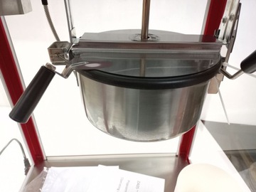 Профессиональная машина для производства попкорна мощностью 1600 Вт. ПОПКОРН ДЛЯ ВЕЧЕРИНОК!