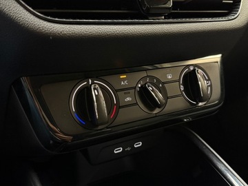 Skoda Fabia IV 1.0 TSI 95KM 2023 Skoda Fabia Skoda Fabia, zdjęcie 27