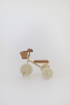 Кремовый трехколесный велосипед Banwood Trike